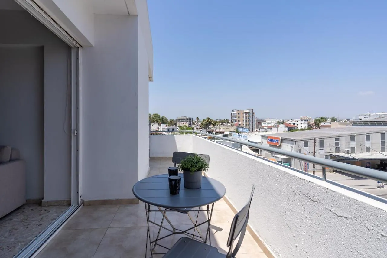 Blossom 1-Bedroom Apartment In Larnaca Cipro