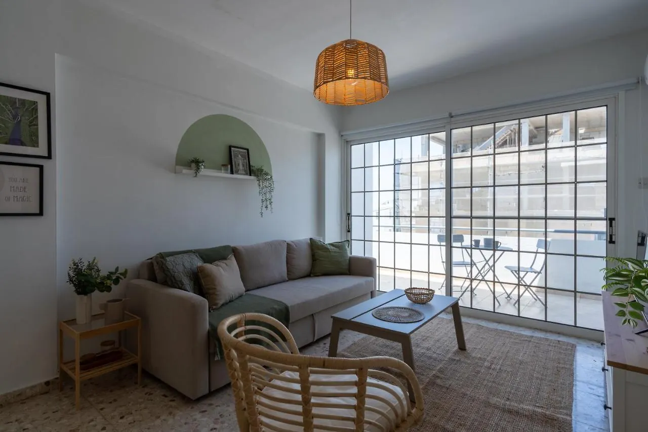 Blossom 1-Bedroom Apartment In Larnaca 0*,  Cipro